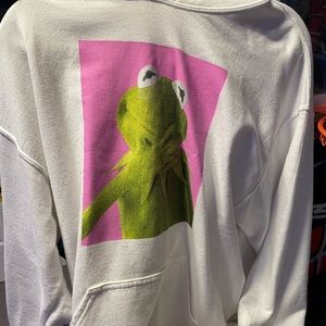 muppets white sweatshirt(rarely used)